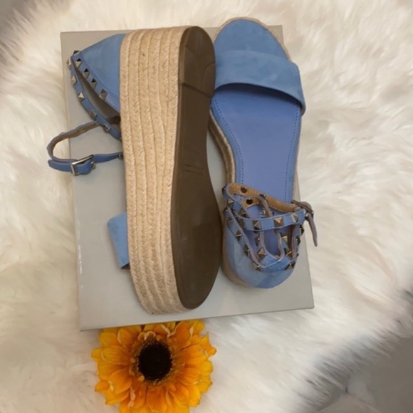 ⛱PRICE FIRM! NEW! Blue Studded Jazlyn Marc Fisher Espadrille Platform Sandal - Picture 4 of 4
